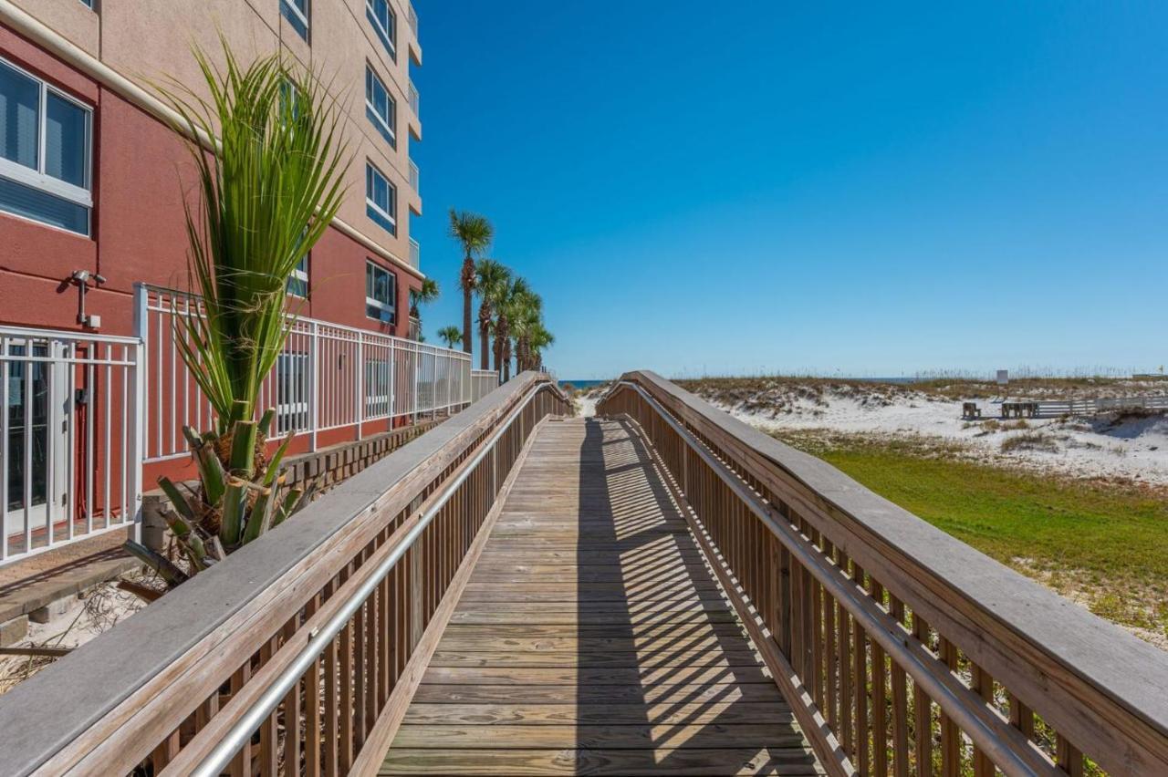 200 Yds To Private Gated Beach Access- 3Br-2Ba- Quiet Location In The Heart Of Destin! Екстериор снимка